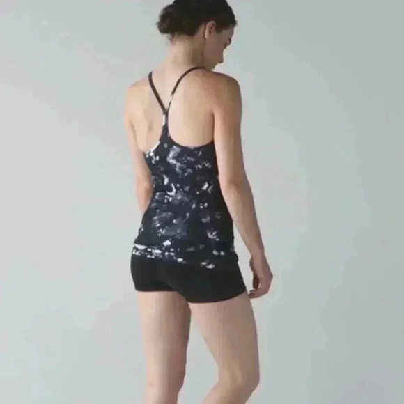 LULULEMON Power Y Tank Luon
Dusk Dye White Black - Picture 4 of 5